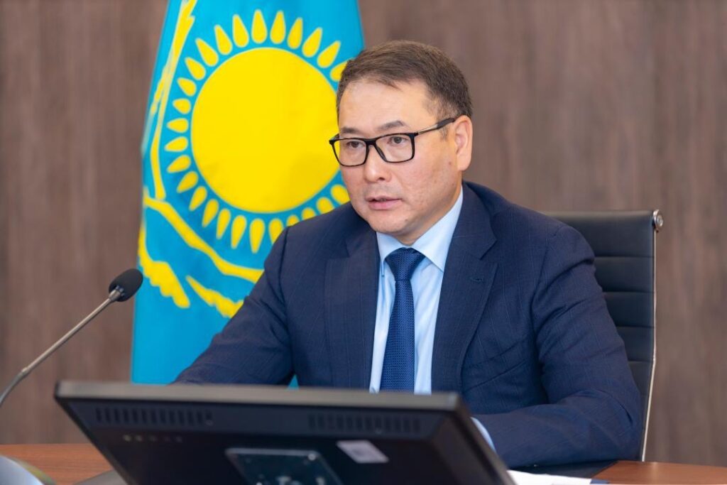 Шаққалиев базарларды жаңғыртуға асықпай отырған өңірлерге ескерту жасады