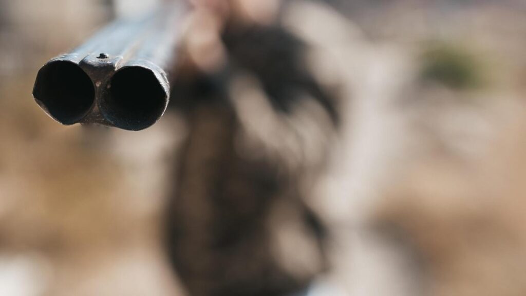 Вооружённый дебошир открыл огонь по полиции — его ликвидировали