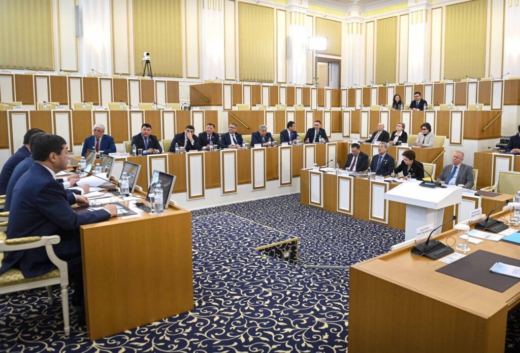 В Конституции Казахстана хотят расширить ограничения свободы слова