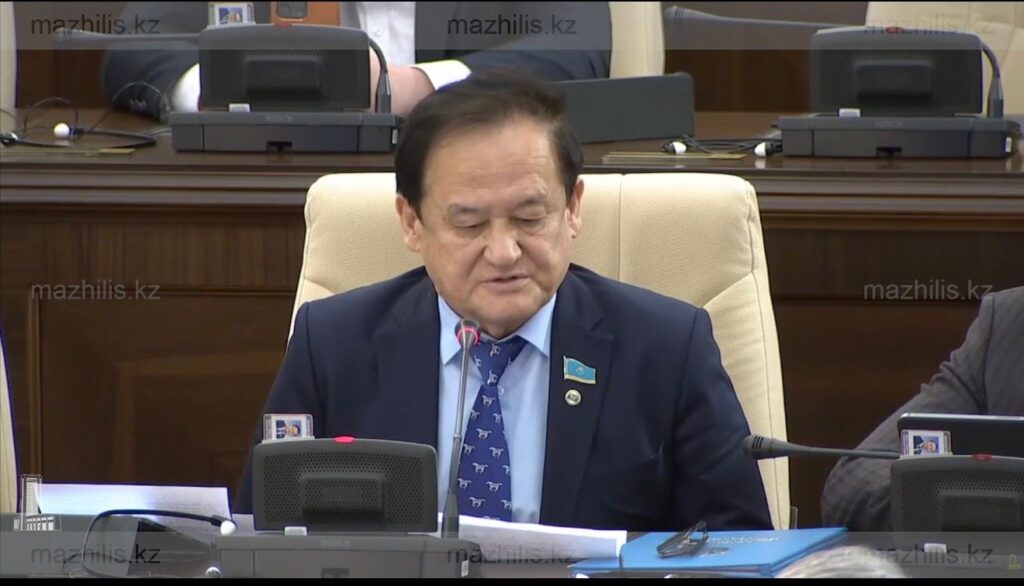 «Ақ жол» партиясы Бас прокуратура мен ҰҚК-ге радикалды діни ағымдарға қатысты қатаң шара қабылдауды талап етті