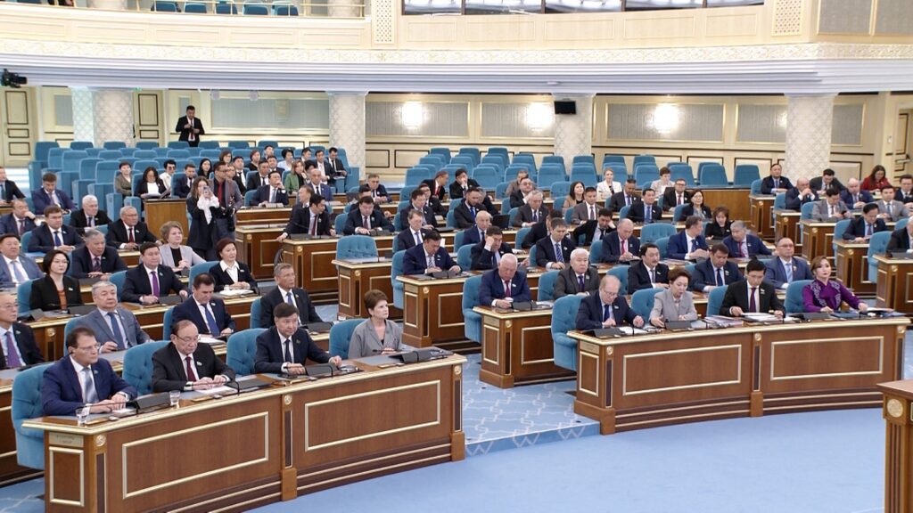 «В стране появится второй человек после президента»: Парламент Казахстан одобрил закон о вице-президенте