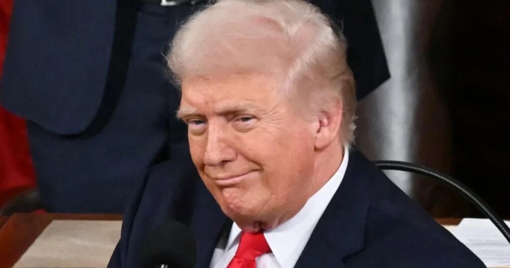 Трамп назвал Нетаньяху «чертовым сумасшедшим» и допустил встречу с лидером Ирана